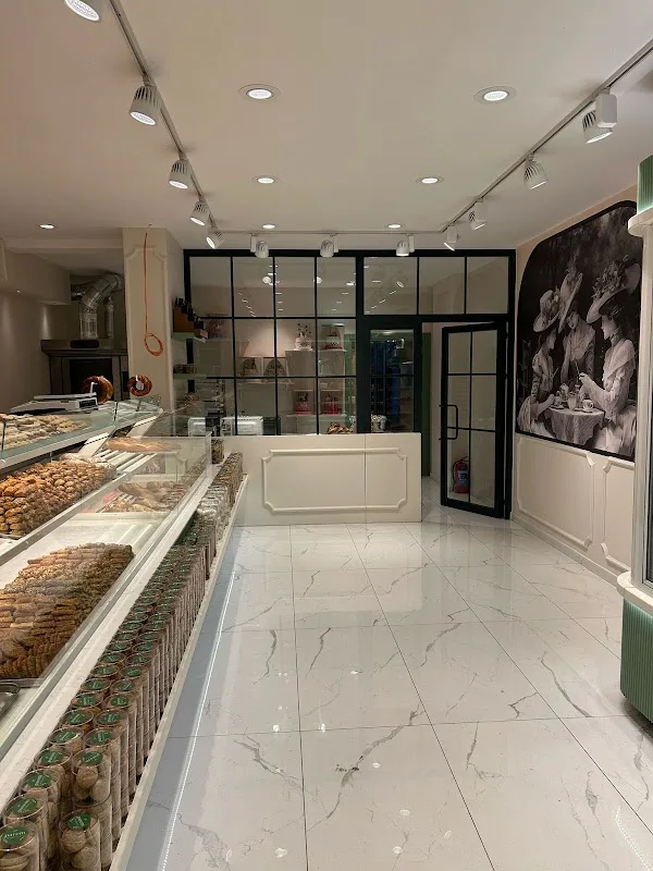 Parem Bakery