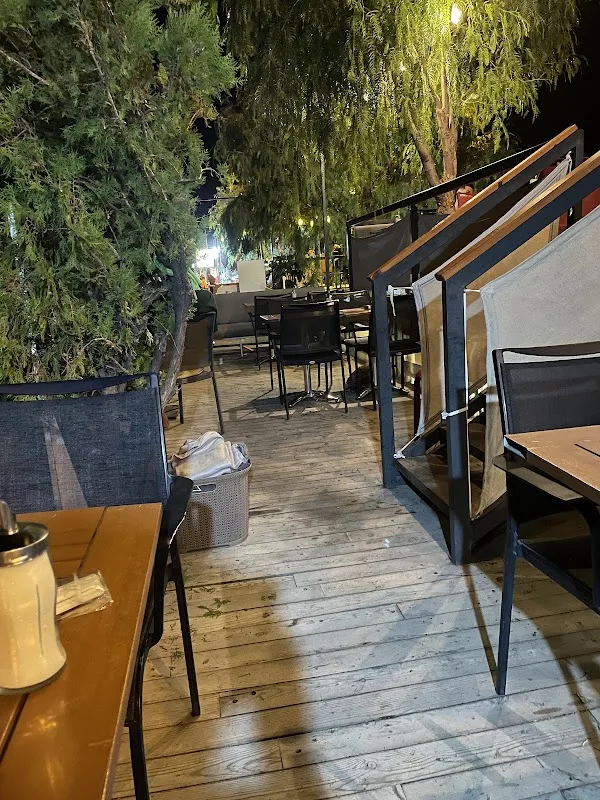 Limani Cafe