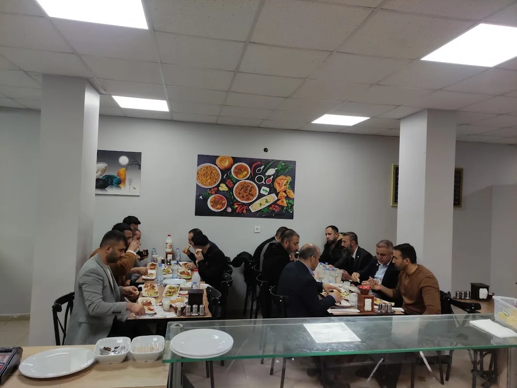 Özkol pide kebap salonu