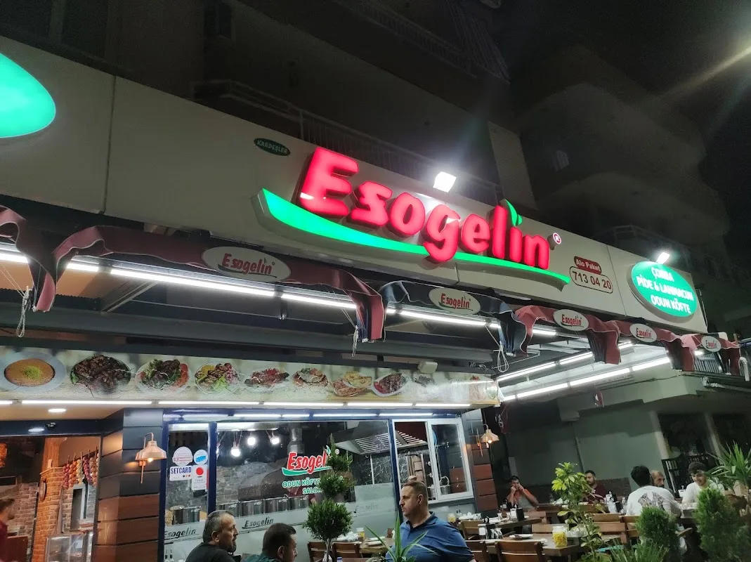 Döner Kebab Salonu Eso Gelin