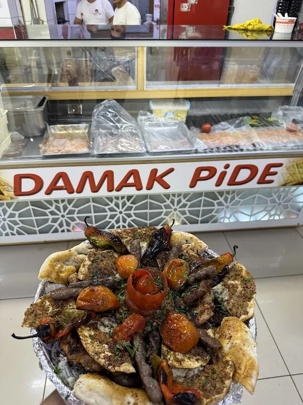 Damak Pide