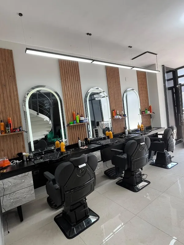Halil Baydil Hair Artist