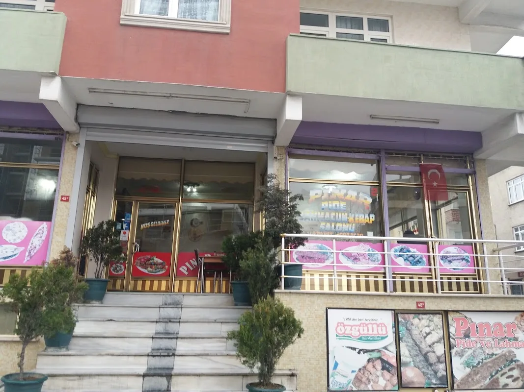 Şanlıurfa Pınar kebap Pide Lahmacun salonu