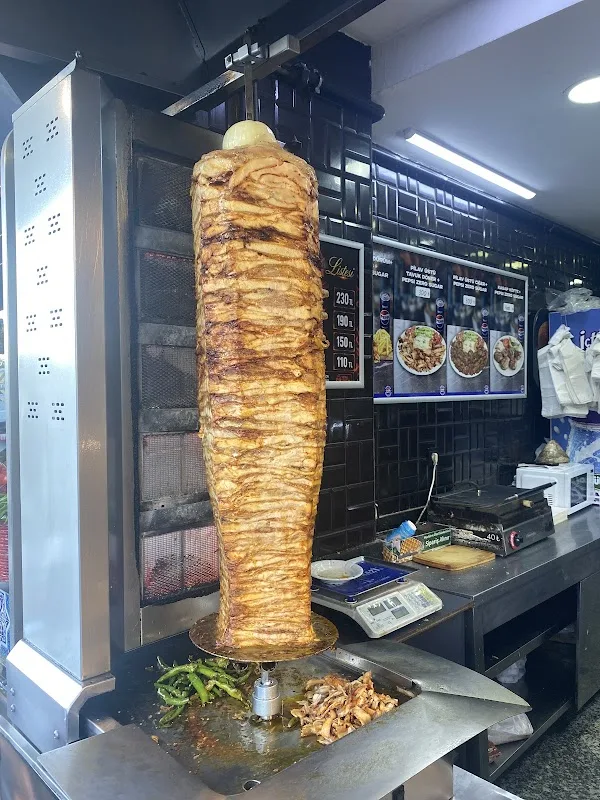 Değirmen döner