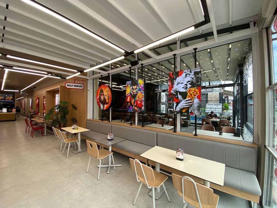 Öncü Döner