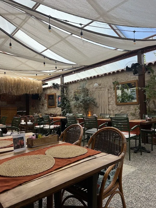 Cumba Cafe & Restaurant