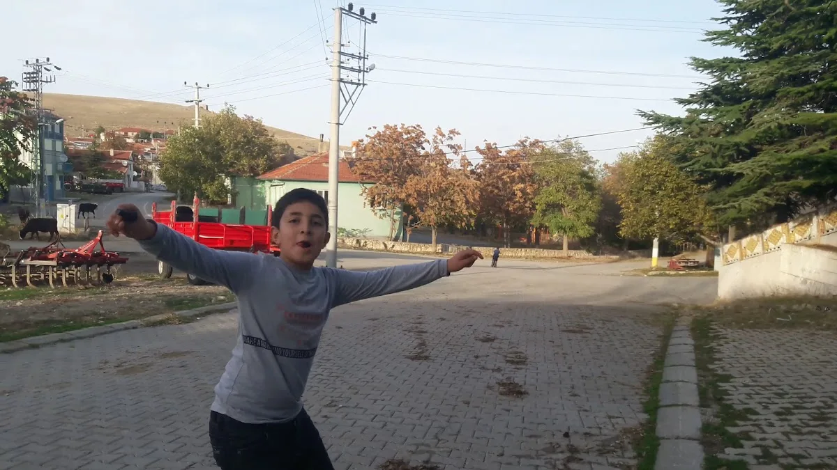 Bademli Köyü Çay Bahçesi