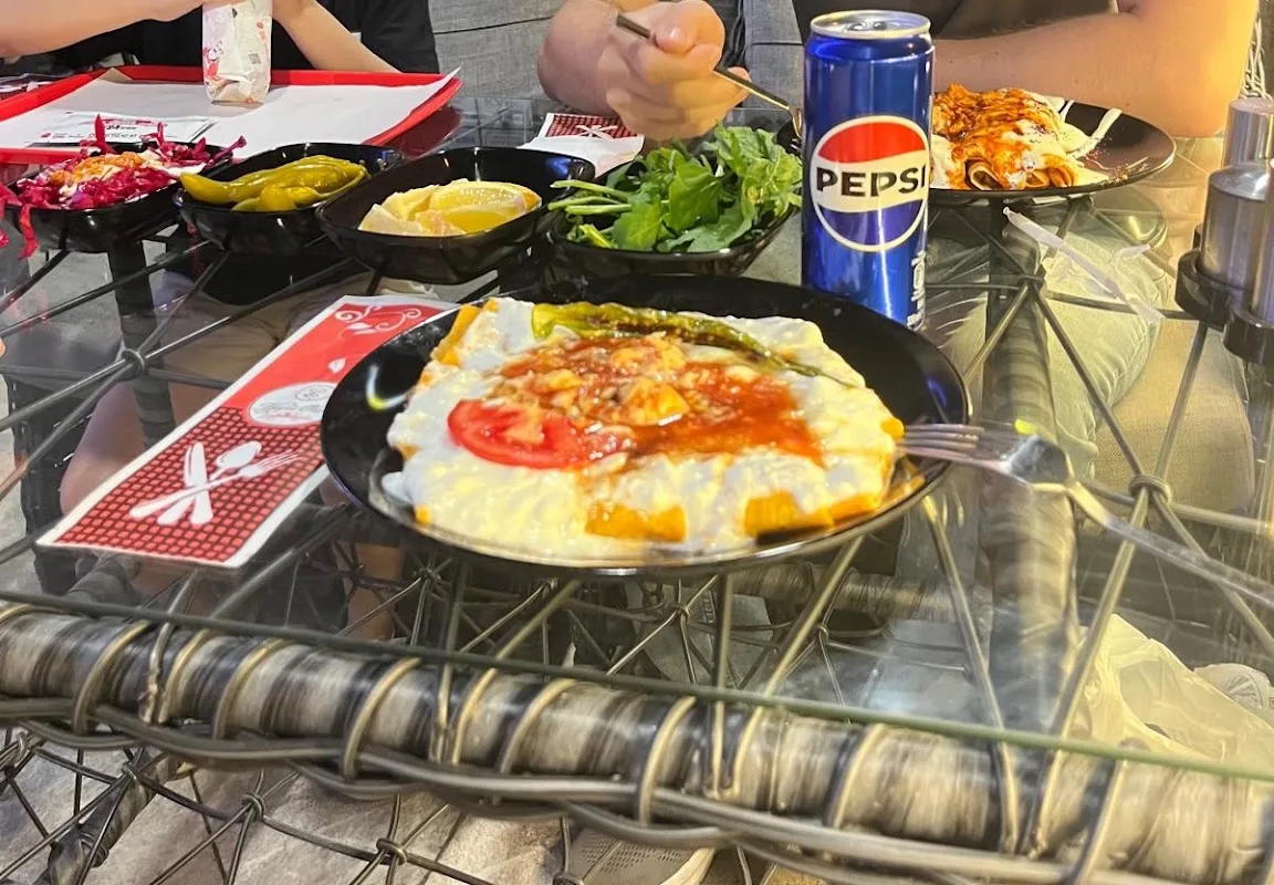Dayı Katık Döner