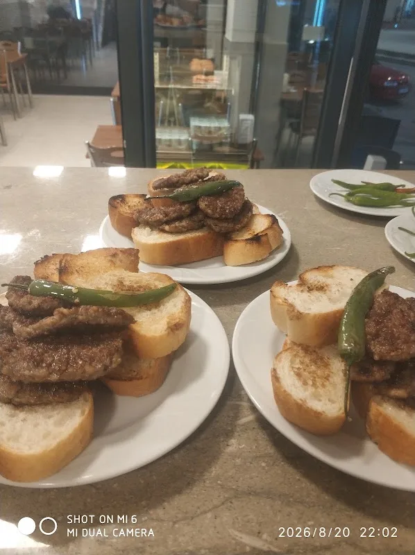 Meydan köfte izgara