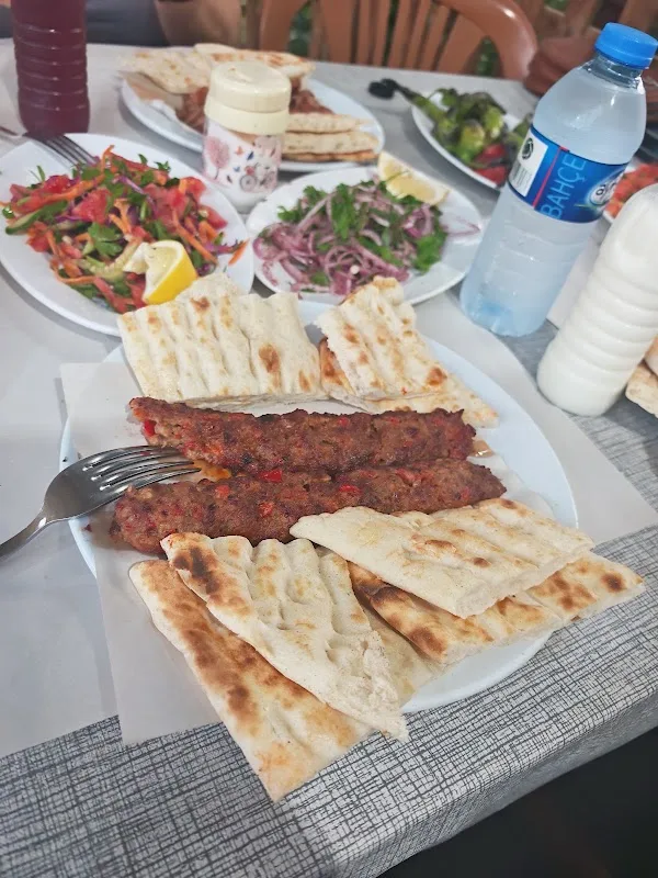 Yol Usta Kebap - Yücel Usta