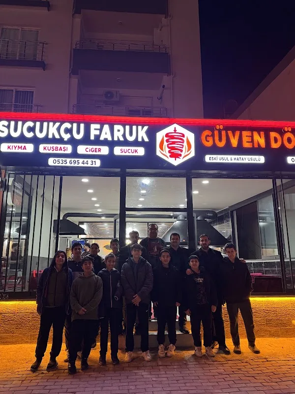 Güven Gece Döneri - Sucukcu Faruk