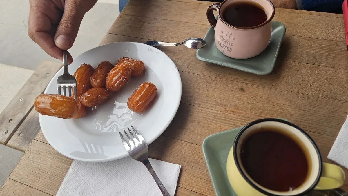 Ademoğlu Pasta ve kafe