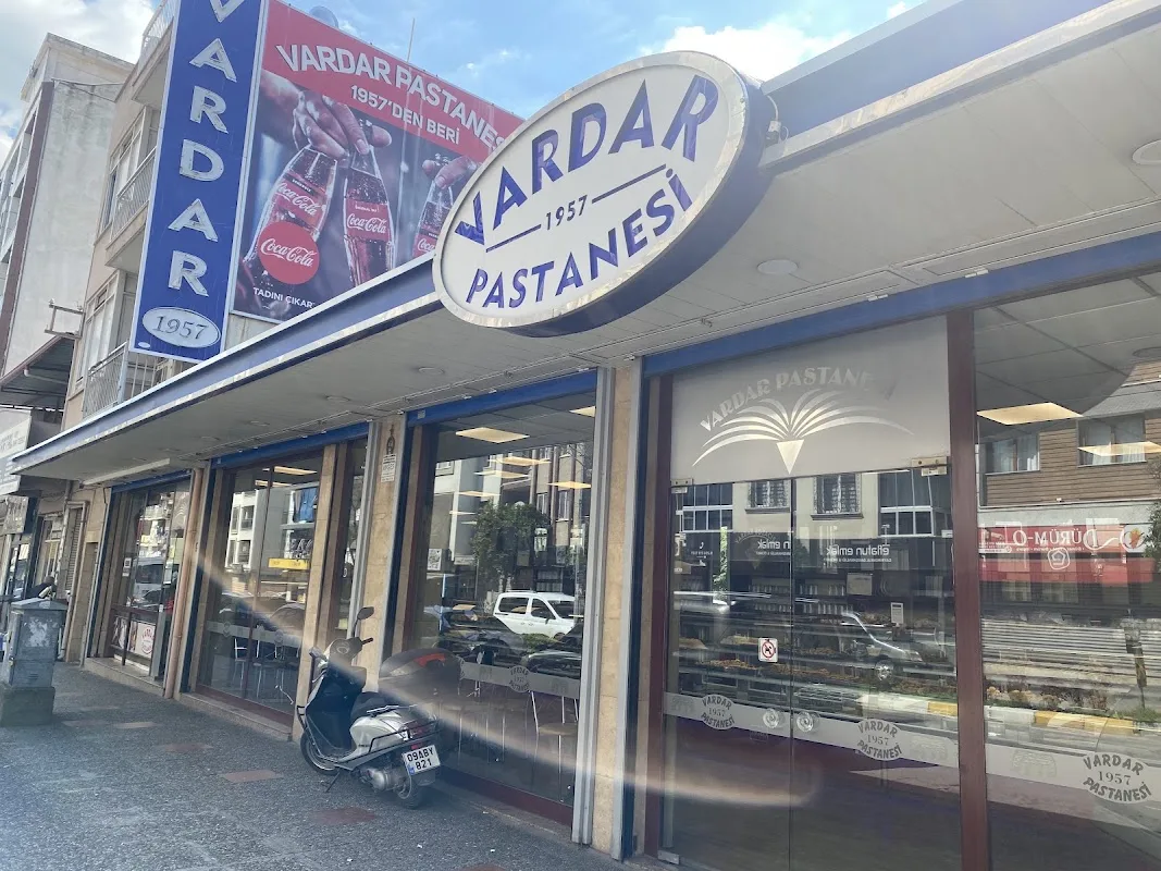 Vardar Pastanesi