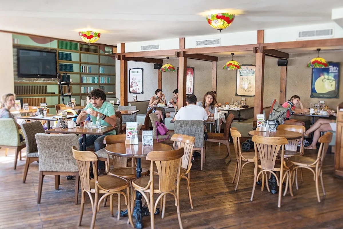 Shakespeare Coffee & Bistro (Gürsu Mah.))