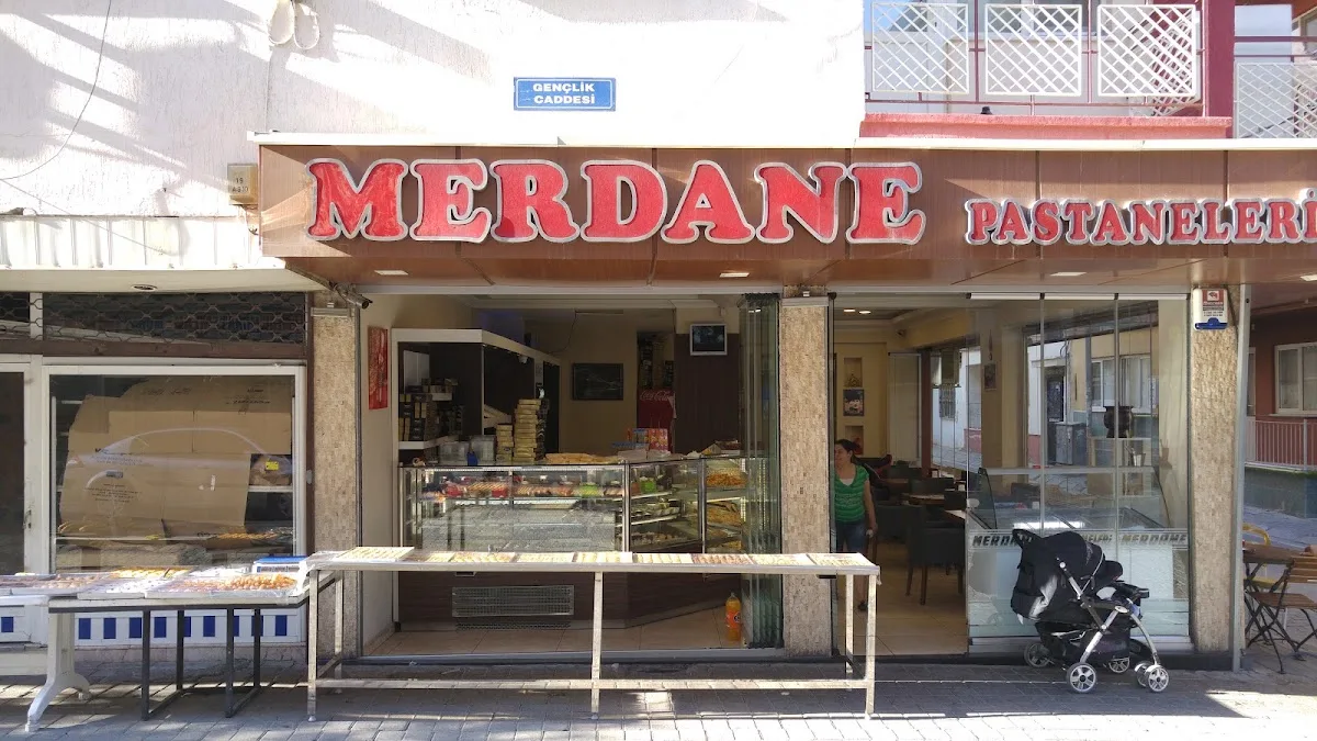 Merdane Pastaneleri