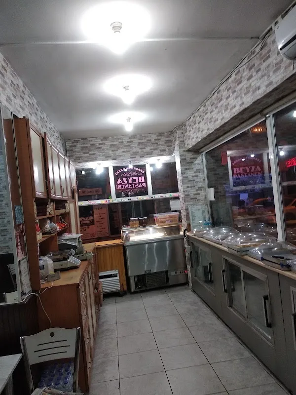 Beyza Pastanesi