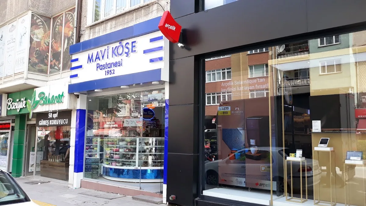 Mavi Köşe Pastanesi