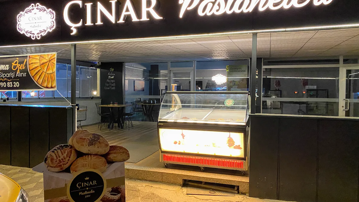 Çınar Pastaneleri