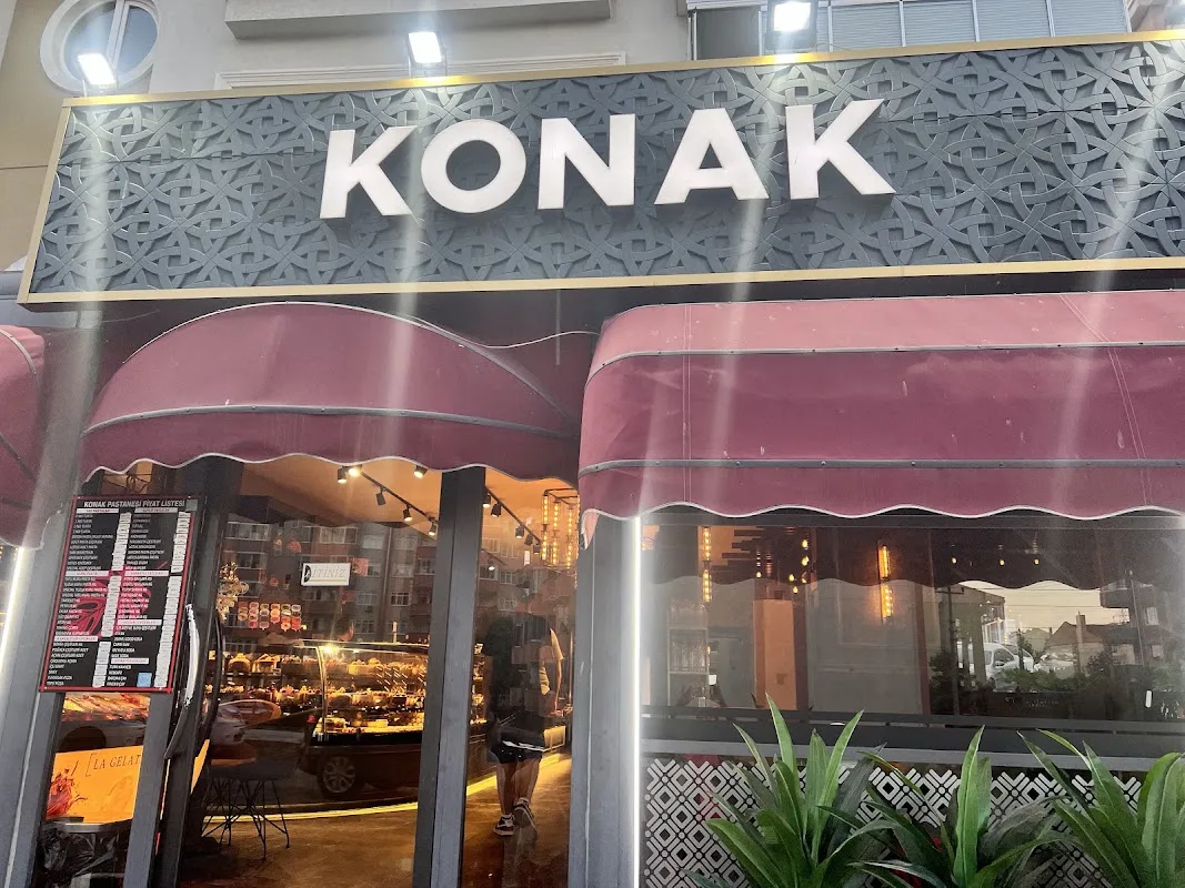 KONAK PASTANESİ