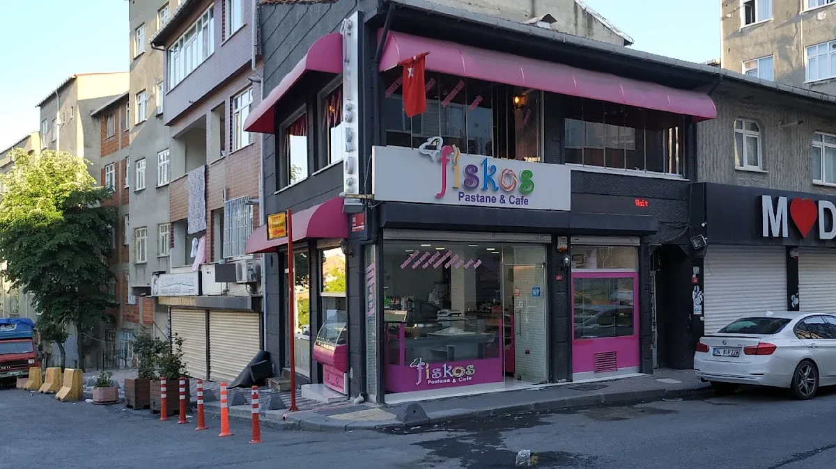 Fiskos Pastane & Cafe