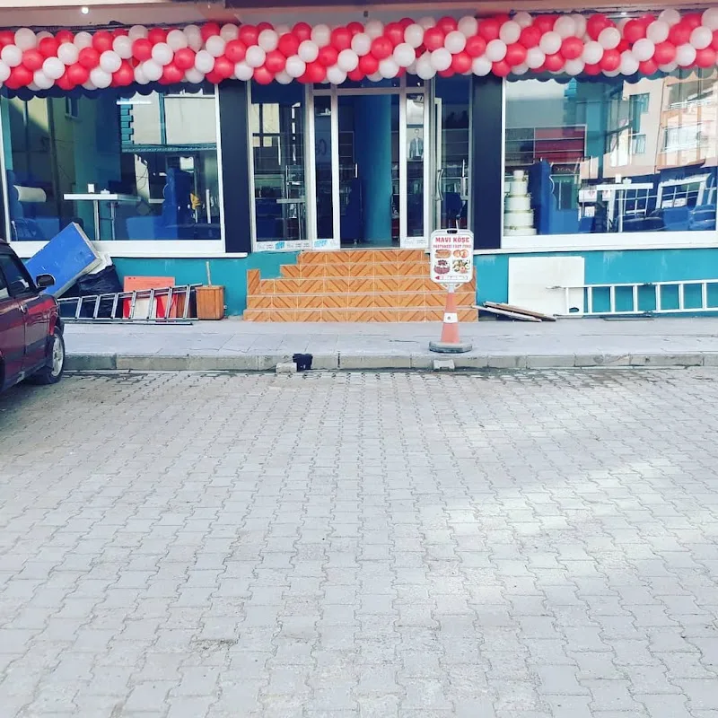 Mavi köşe pastanesi
