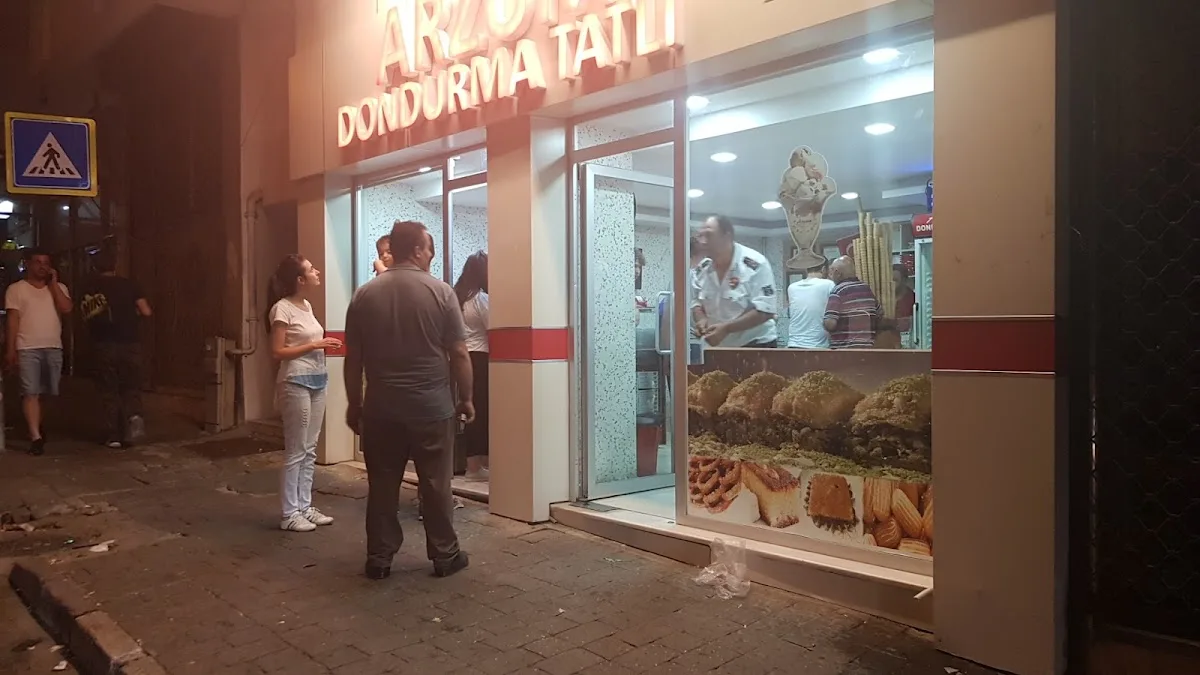 Arzum Dondurma Tatlı