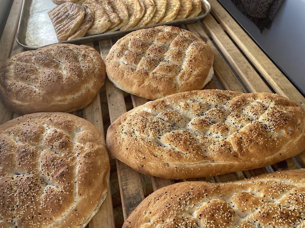 ALYA EKMEK BAZARR UNLU MAMULLERİ EKMEK ÇEŞİTLERİ M.EMİN ÇEKME