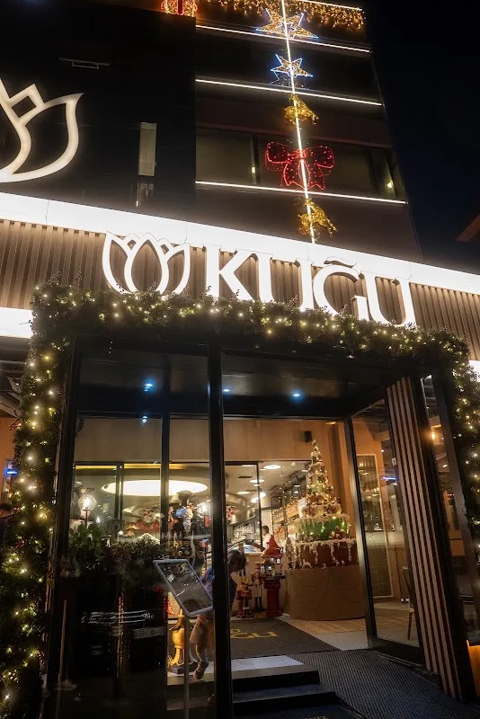 Kuğu Pastanesi