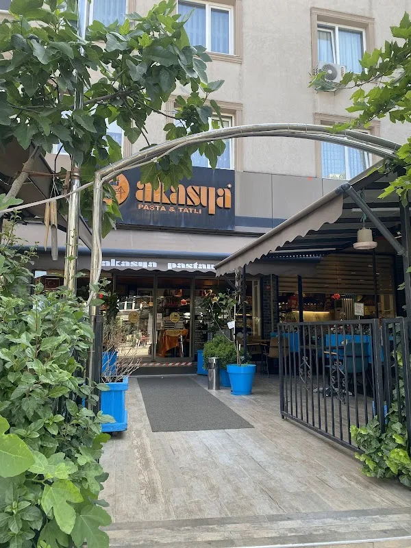Akasya Pastanesi