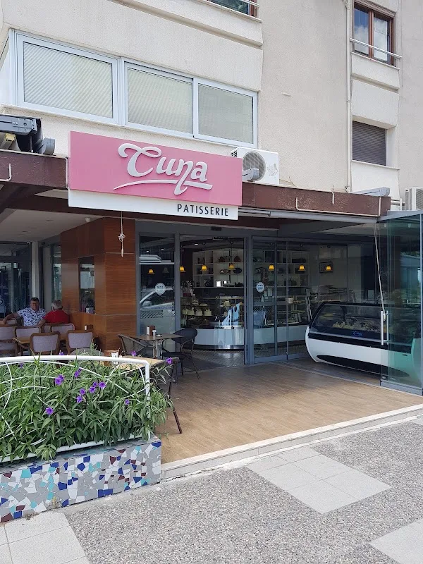 Tuna Patisserie