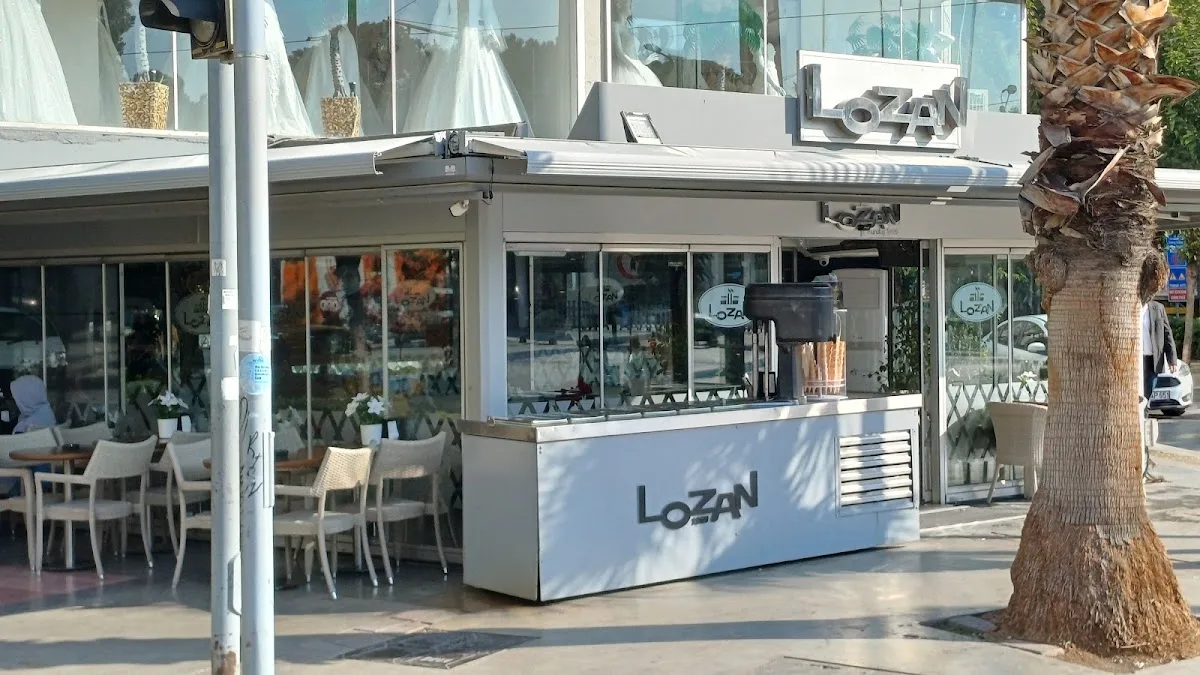 Lozan Pastanesi