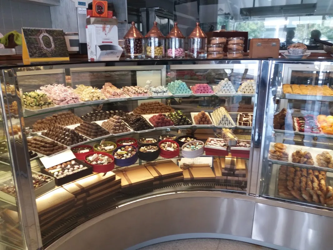 Topraktan Patisserie