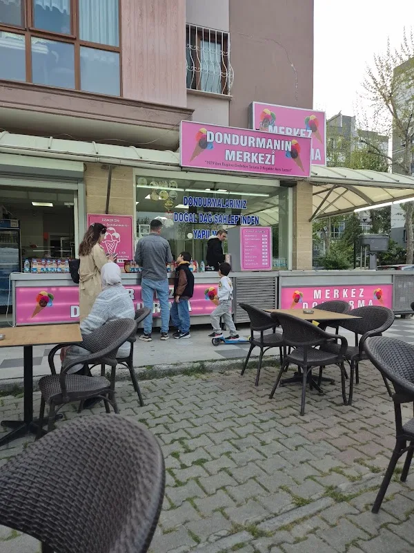 Merkez Pastanesi