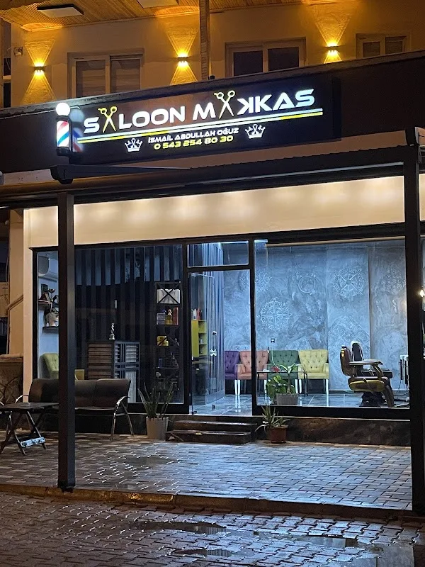 Saloon Makkas