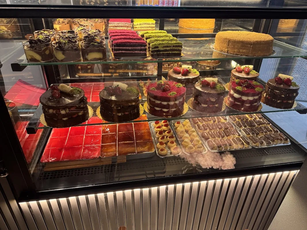 Esma Sultan Pasta & Kafe