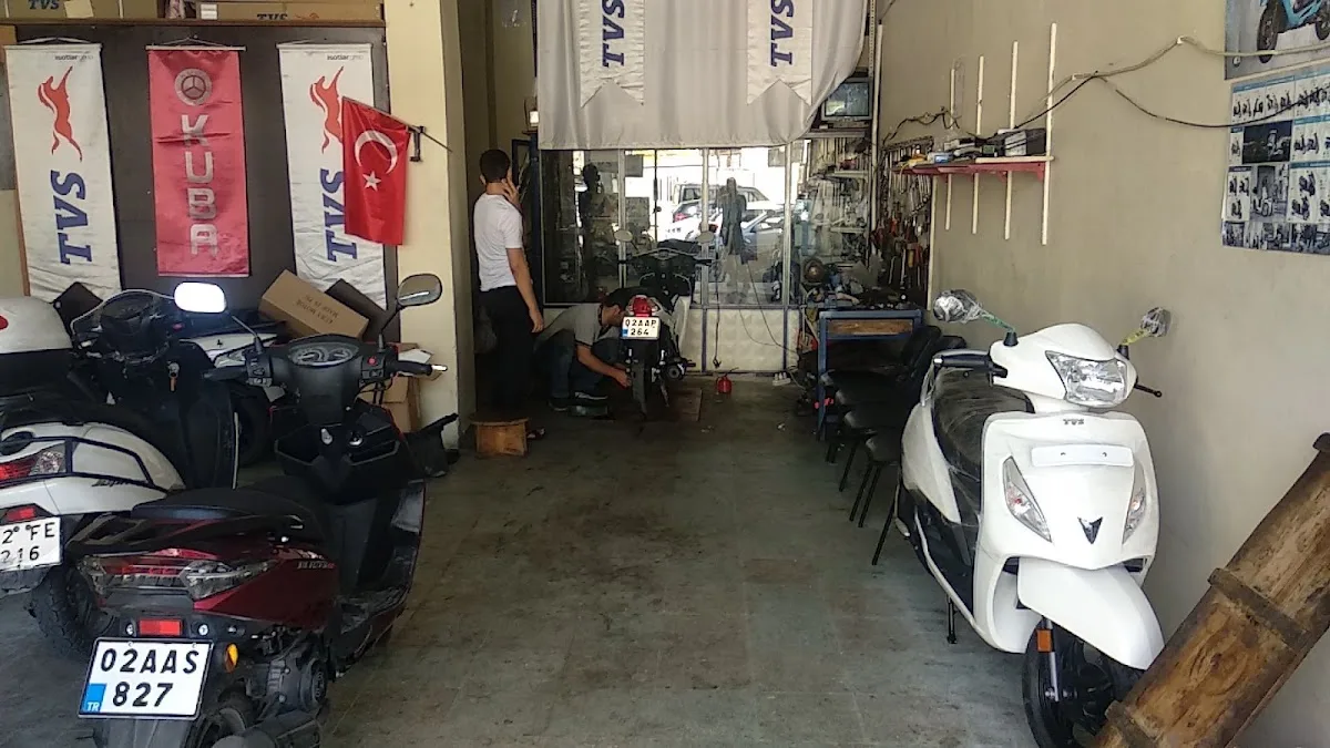 Kardeşler motorsiklet