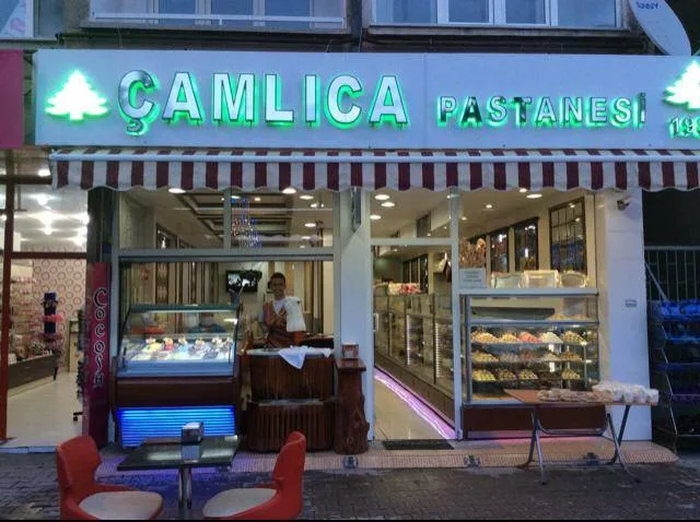 Çamlıca pastanesi