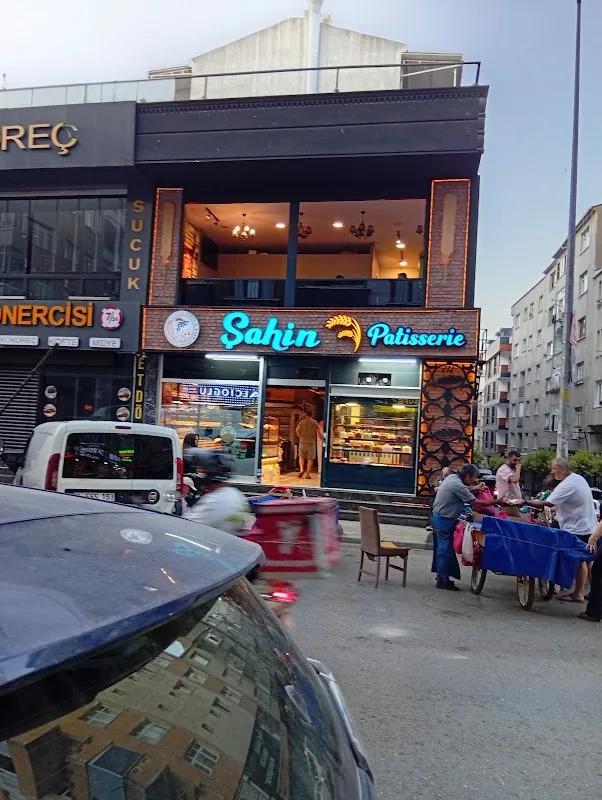 Şahin Fırın Pasta Kafe