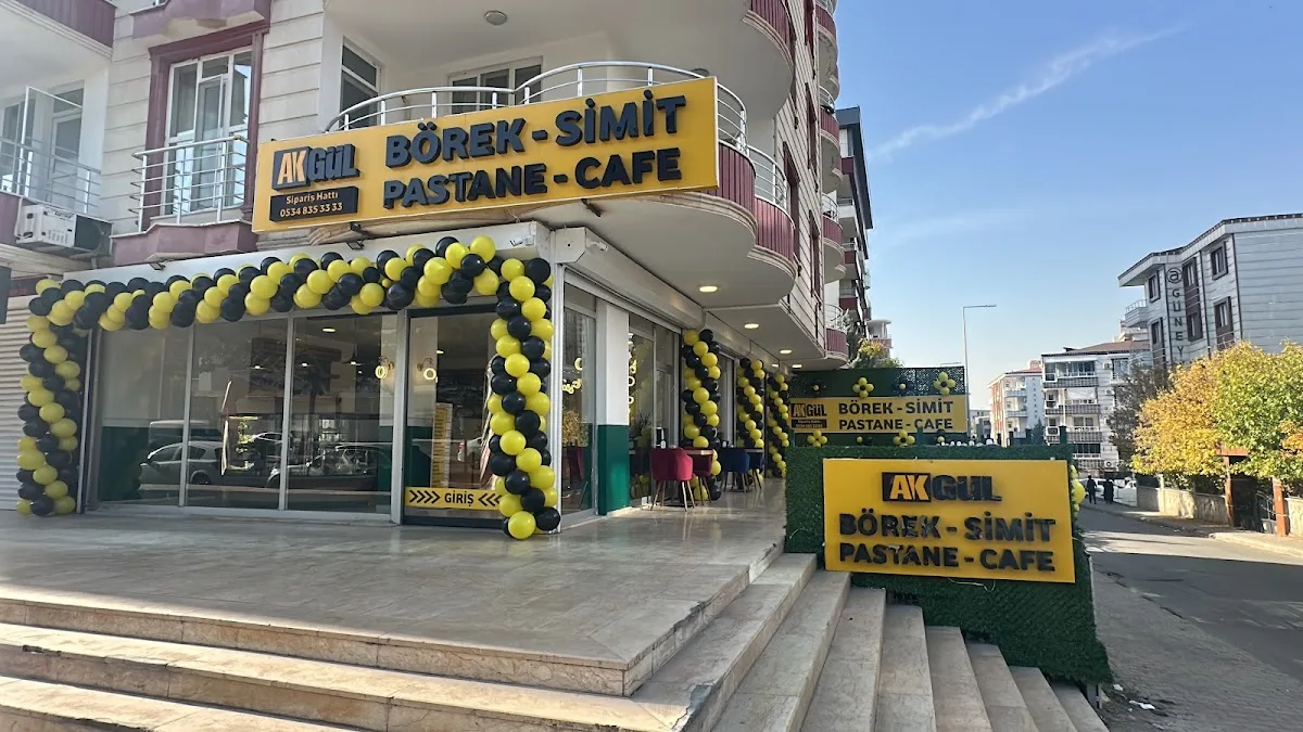 Akgül Pastaneleri Tilmerc şubesi