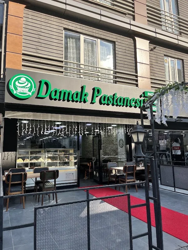 Damak pastanesi
