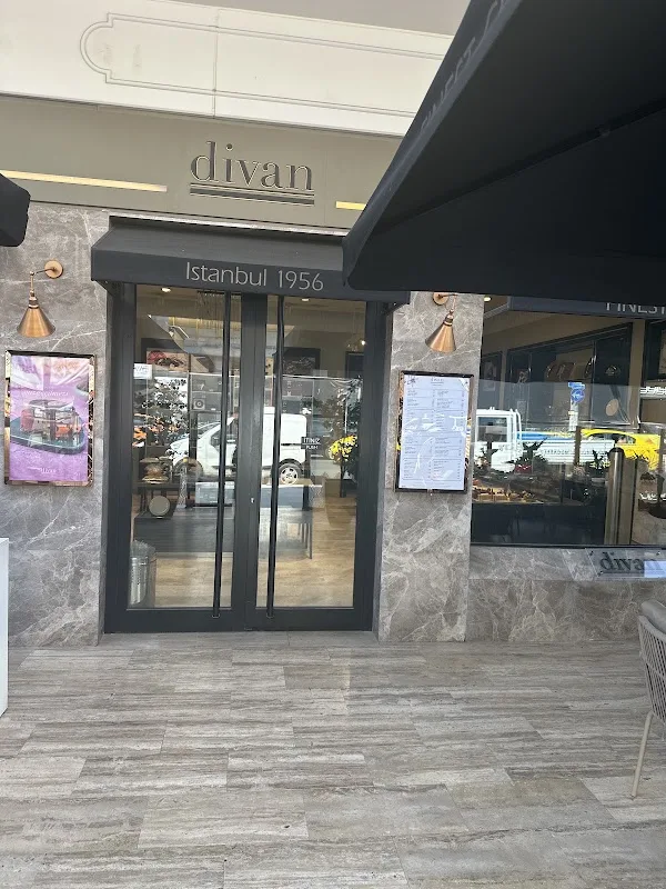 Divan Pastanesi Kalamış