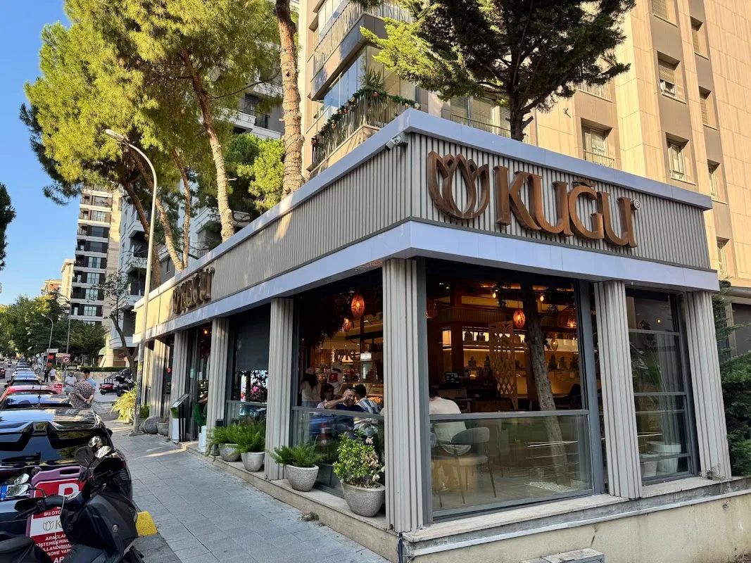 Kuğu Pastanesi