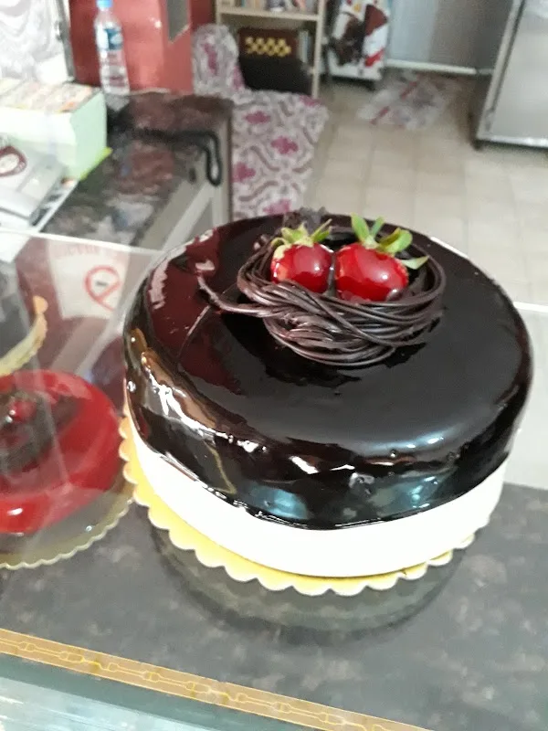 Arin Pastanesi cafe