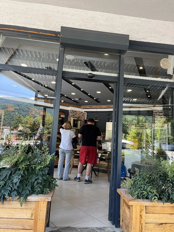 Fatsali cafe