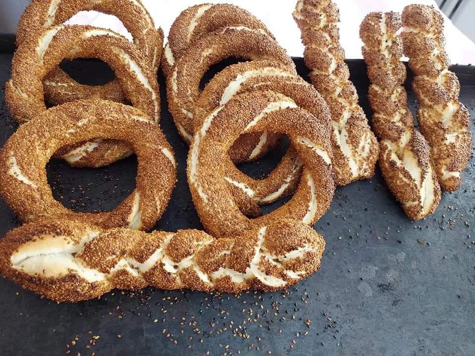 Susam sokağı emirdağ simit fırını