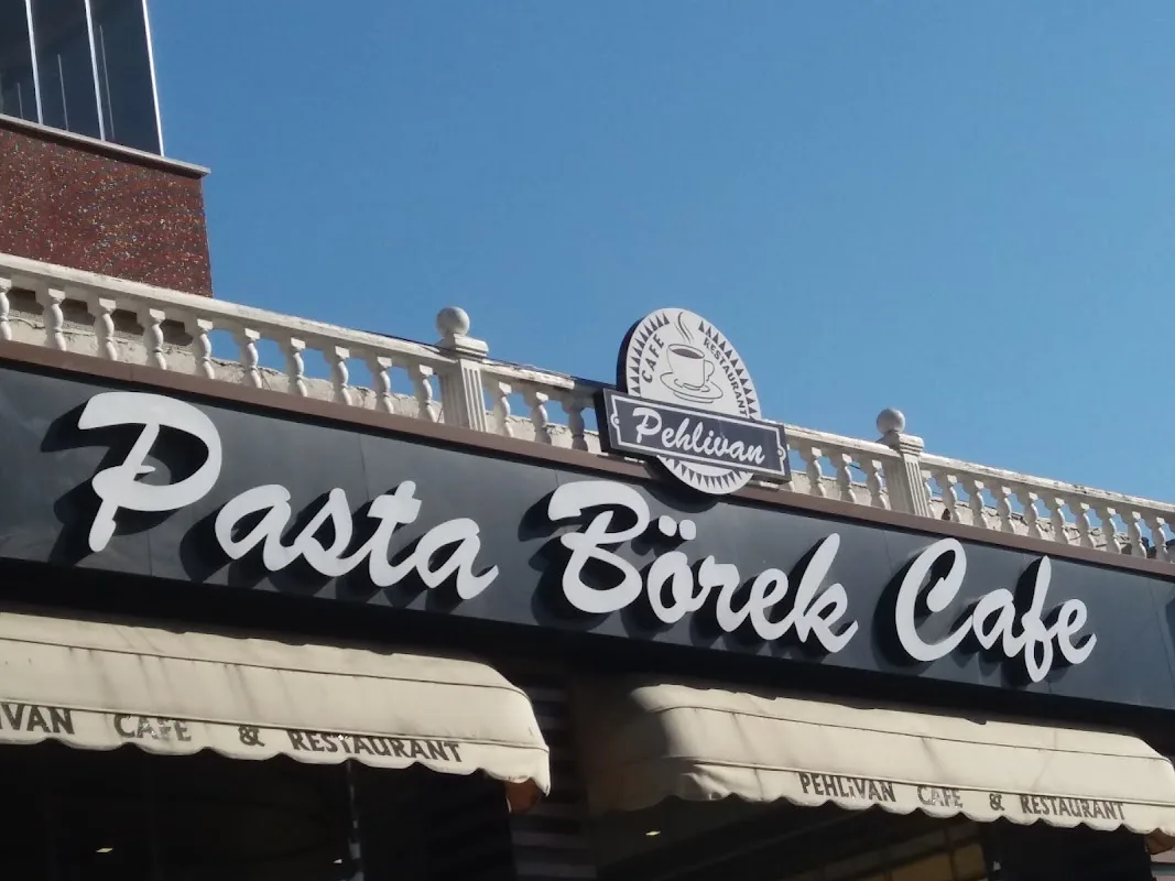 Pehlivan Kardeşler Pide Börek