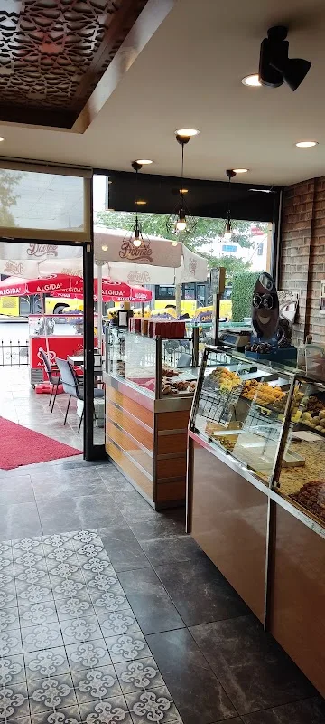 ELONYA PASTA CAFE