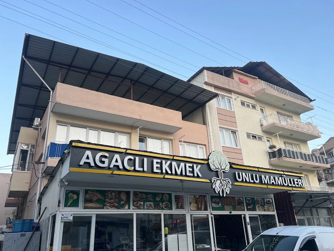 Ağaçlı Ekmek Fırını