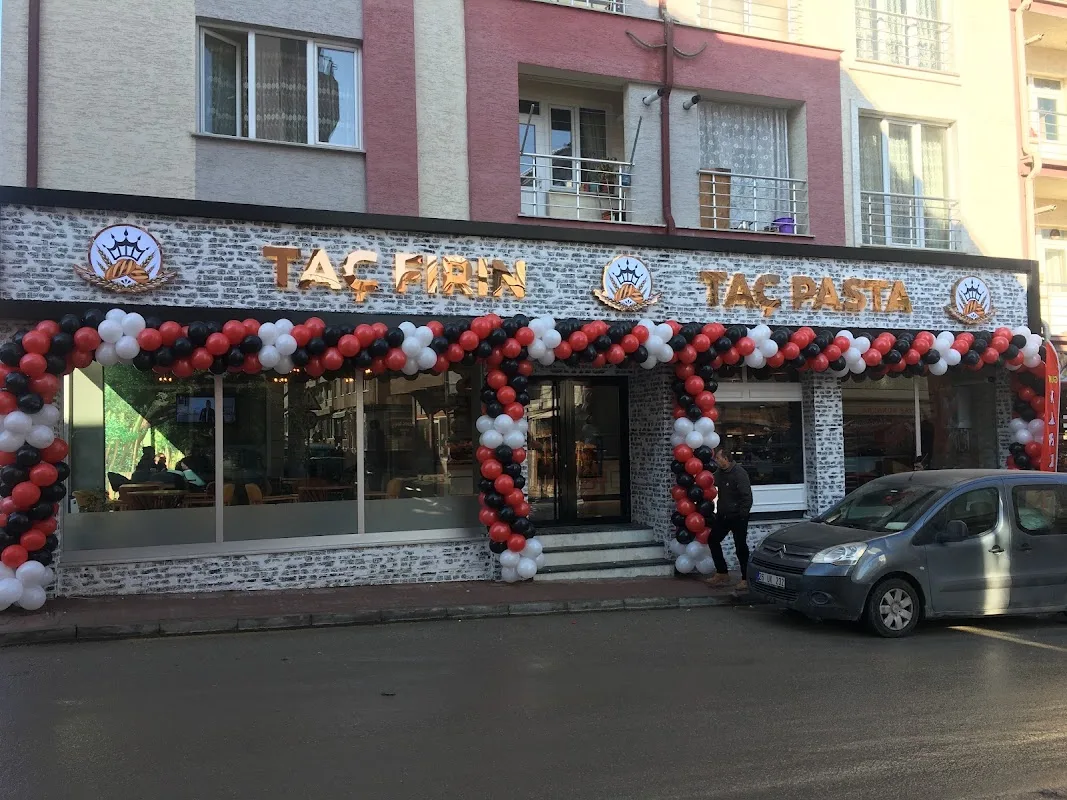 Taç Fırın pasta