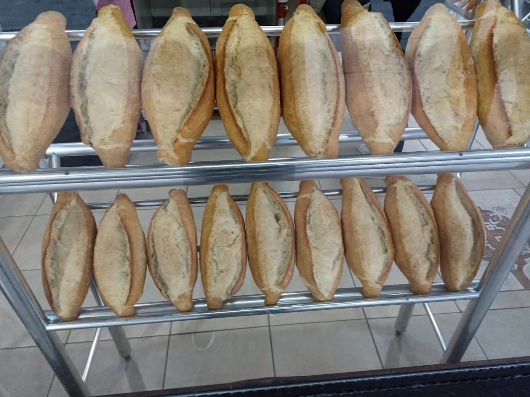 Emre 2 Ekmek